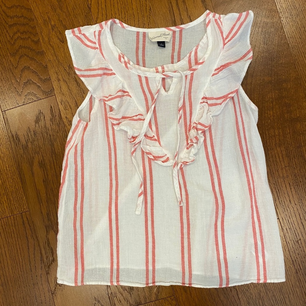 UNIVERSAL THREAD TANK SZ S